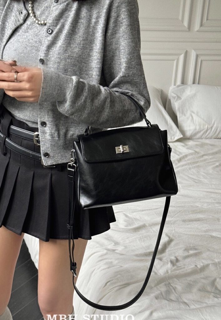 MBH Niche Design Top Layer Cowhide Messenger Crossbody Bag with Shoulder Strap