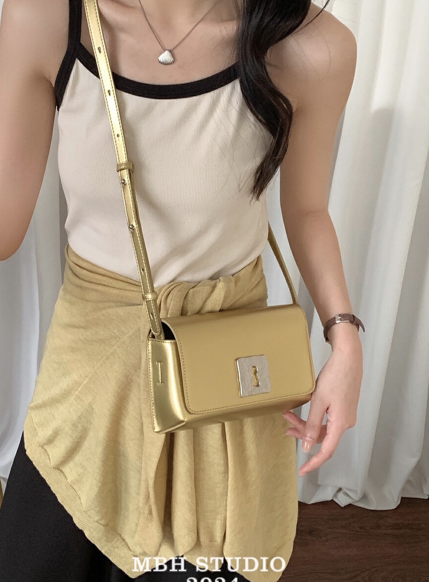 MBH Custom Hammered Lock Textured Square Crossbody Bag - Image 4