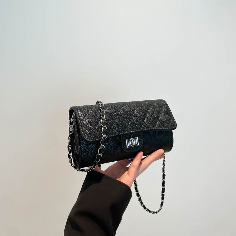 Minimal Diamond Quilted Chain Small Square Shoulder Crossbody Bag for Women 2025