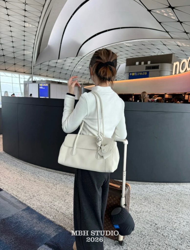 MBH Early Spring Magazine-Style Leather Flap Baguette Bag Large-Capacity Commuter Underarm Shoulder Bag